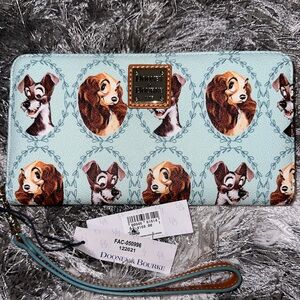 🩵Beautiful brand new Dooney and Bourke Lady and the Tramp full size wallet